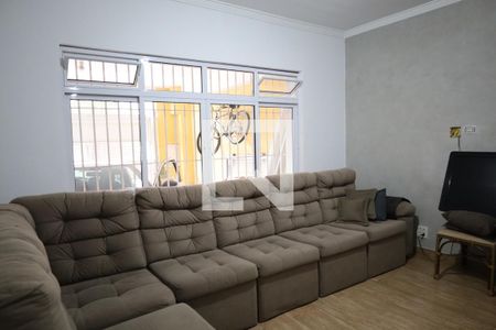 Casa à venda com 4 quartos, 153m² em Campo Grande, São Paulo