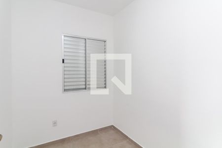 Quarto 1 de apartamento para alugar com 2 quartos, 52m² em Vila Taquari, São Paulo