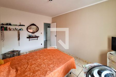 Quarto 1 de casa à venda com 4 quartos, 250m² em Engenhoca, Niterói
