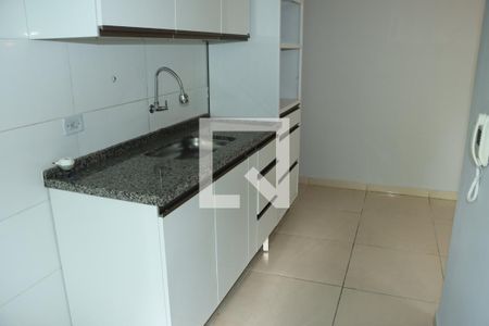 Apartamento para alugar com 2 quartos, 59m² em Cemucam, Cotia