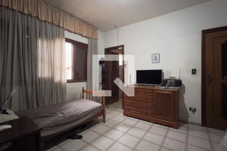 Suíte 1 de casa à venda com 3 quartos, 241m² em Vila Maranduba, Guarulhos