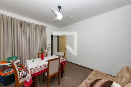 Sala de casa para alugar com 2 quartos, 80m² em Vista Alegre, Belo Horizonte