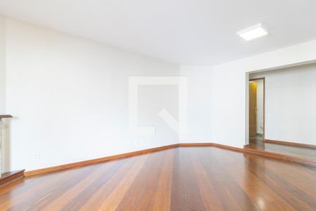 Sala de apartamento para alugar com 3 quartos, 137m² em Indianópolis, São Paulo