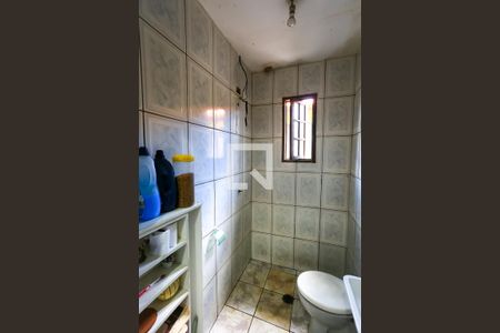 Banheiro de casa para alugar com 3 quartos, 6m² em Jardim Umarizal, São Paulo