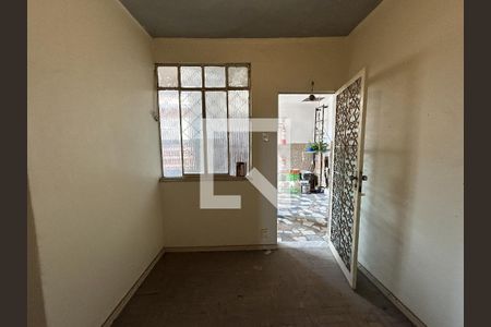 Sala de apartamento para alugar com 1 quarto, 35m² em Engenheiro Leal, Rio de Janeiro