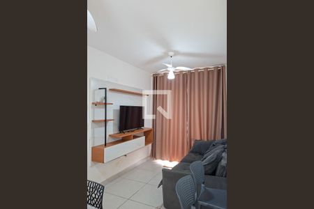 Sala de apartamento para alugar com 1 quarto, 56m² em Vila Caiçara, Praia Grande