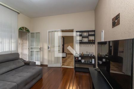 Sala - Casa 1 de casa à venda com 3 quartos, 250m² em Minas Caixa, Belo Horizonte