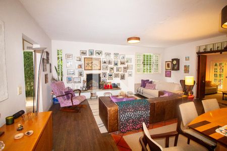 Sala de casa à venda com 4 quartos, 313m² em Jardim Petropolis, São Paulo