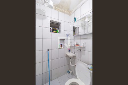 Banheiro de casa à venda com 7 quartos, 370m² em Conceicao, Osasco