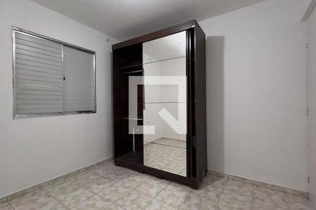 Quarto 2 de apartamento para alugar com 2 quartos, 43m² em Jardim Adriana, Guarulhos
