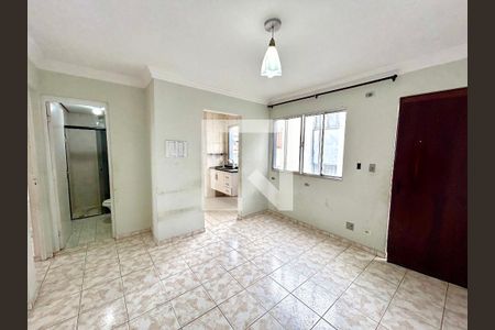 Sala de apartamento para alugar com 2 quartos, 43m² em Jardim Adriana, Guarulhos