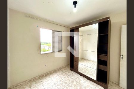 Quarto 1 de apartamento para alugar com 2 quartos, 43m² em Jardim Adriana, Guarulhos