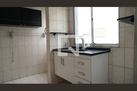 Cozinha - Armários de apartamento para alugar com 2 quartos, 43m² em Jardim Adriana, Guarulhos