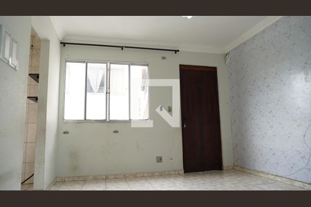 Sala de apartamento para alugar com 2 quartos, 43m² em Jardim Adriana, Guarulhos