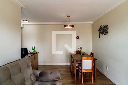 Sala de apartamento para alugar com 3 quartos, 82m² em Jardim das Vertentes, São Paulo