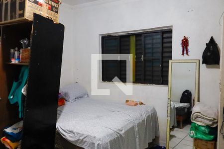 Quarto 1 de casa à venda com 6 quartos, 200m² em Bussocaba, Osasco