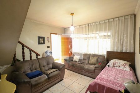 Sala de casa à venda com 3 quartos, 143m² em Vila Nogueira, Diadema