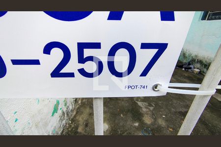 placa de casa para alugar com 1 quarto, 40m² em Helena Maria, Osasco