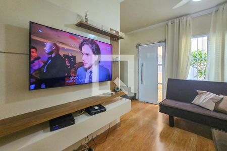 Casa de Condomínio para alugar com 2 quartos, 90m² em Jardim Vitoria, Guarujá