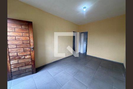 Sala de casa para alugar com 2 quartos, 90m² em Vila Sao Silvestre, Barueri