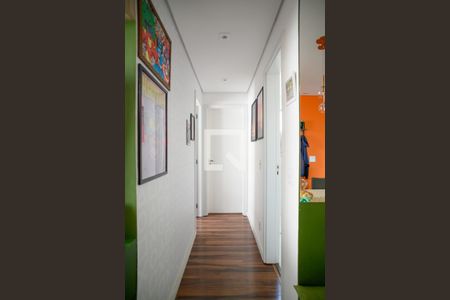 Corredor de apartamento à venda com 2 quartos, 47m² em Parque Fongaro, São Paulo