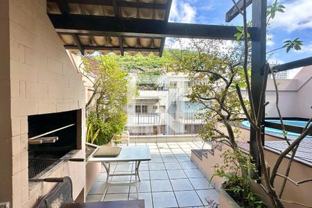 Apartamento para alugar com 3 quartos, 210m² em Humaitá, Rio de Janeiro