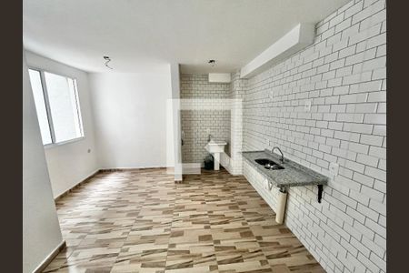 Sala/Cozinha de apartamento para alugar com 2 quartos, 37m² em Vila Hebe, São Paulo