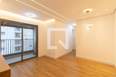 Sala de apartamento à venda com 2 quartos, 56m² em Vila Sonia, São Paulo