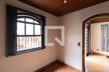 Quarto 1 de casa para alugar com 5 quartos, 150m² em Conjunto Residencial José Bonifácio, São Paulo