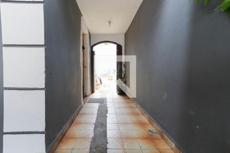 Garagem de casa para alugar com 2 quartos, 179m² em Jardim D’abril, São Paulo