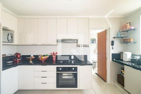 Cozinha  de apartamento para alugar com 2 quartos, 90m² em Floresta, Porto Alegre