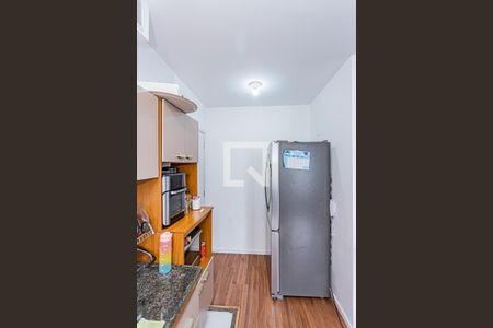 Sala e cozinha de apartamento para alugar com 2 quartos, 42m² em Vila Albertina, São Paulo