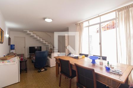 Sala 1 de casa para alugar com 3 quartos, 230m² em Vila Monumento, São Paulo