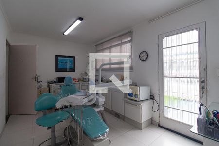 Sala 2 de casa para alugar com 3 quartos, 230m² em Vila Monumento, São Paulo