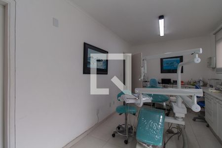 Sala 2 de casa para alugar com 3 quartos, 230m² em Vila Monumento, São Paulo