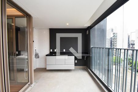 varanda sala de apartamento para alugar com 2 quartos, 71m² em Pinheiros, São Paulo