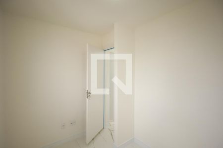 Quarto 1 de apartamento para alugar com 2 quartos, 38m² em Vila Marari, São Paulo