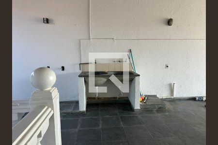 Casa para alugar com 6 quartos, 240m² em Jardim Leblon, Belo Horizonte