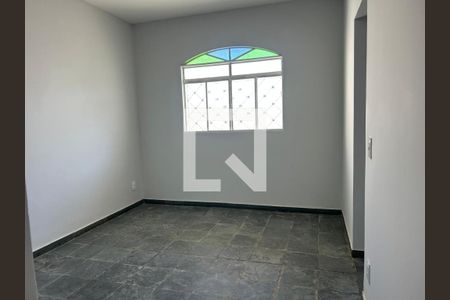 Casa para alugar com 6 quartos, 240m² em Jardim Leblon, Belo Horizonte