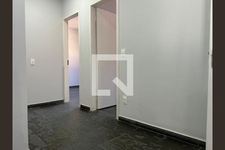 Casa para alugar com 6 quartos, 240m² em Jardim Leblon, Belo Horizonte