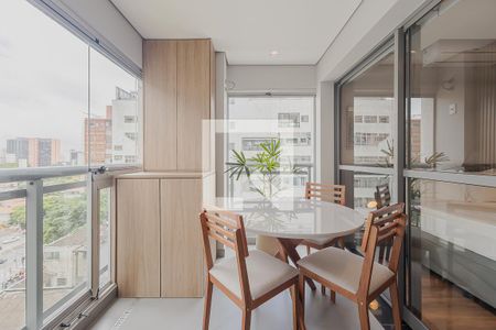 Varanda de kitnet/studio à venda com 1 quarto, 35m² em Pinheiros, São Paulo