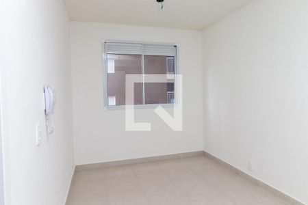 Sala de apartamento para alugar com 1 quarto, 27m² em Parque Industrial Tomas Edson, São Paulo