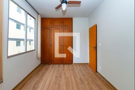 Quarto 1 de apartamento para alugar com 2 quartos, 51m² em Padre Eustáquio, Belo Horizonte