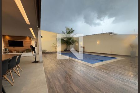 Casa à venda com 4 quartos, 490m² em Nova Cachoeirinha, Belo Horizonte