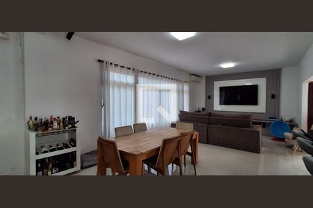 Sala de casa à venda com 3 quartos, 320m² em Jardim Orlandina, São Bernardo do Campo