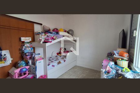 Quarto  de casa à venda com 3 quartos, 320m² em Jardim Orlandina, São Bernardo do Campo