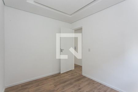 Quarto 1 de apartamento para alugar com 2 quartos, 43m² em Parque São Jorge, São Paulo