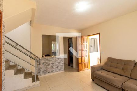 Sala de casa para alugar com 3 quartos, 200m² em Tatuquara, Curitiba