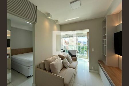 Sala de apartamento para alugar com 1 quarto, 33m² em Brooklin, São Paulo