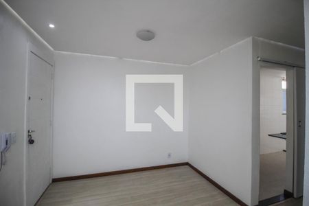 Sala de apartamento para alugar com 2 quartos, 45m² em Jardim Alvorada, Nova Iguaçu